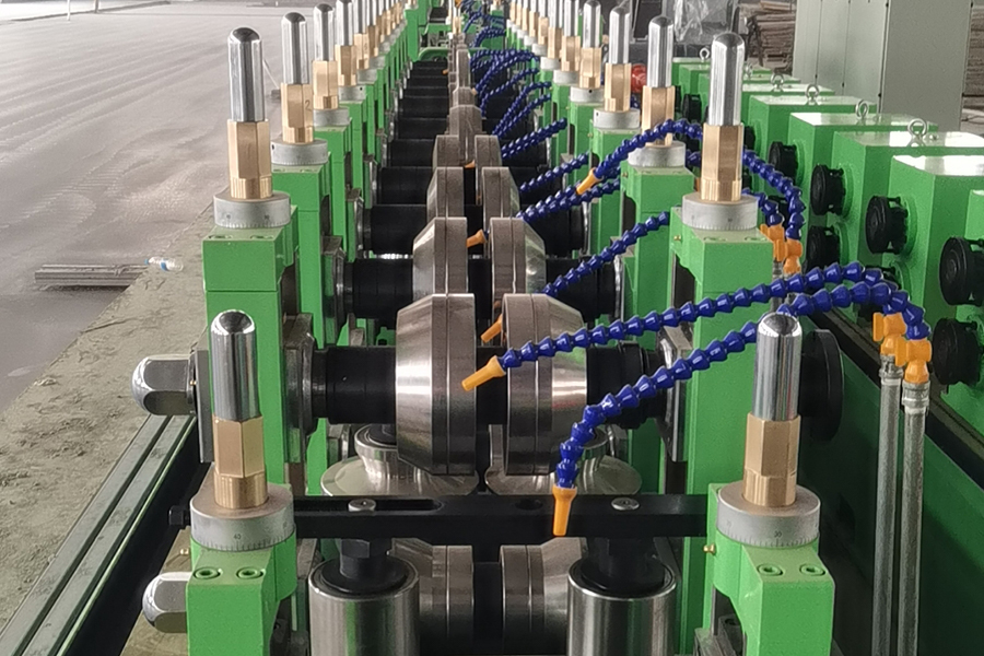 Máquina de tubos ERW 80x80x4.0 mm ERW; Roller de intercambio cuadrado